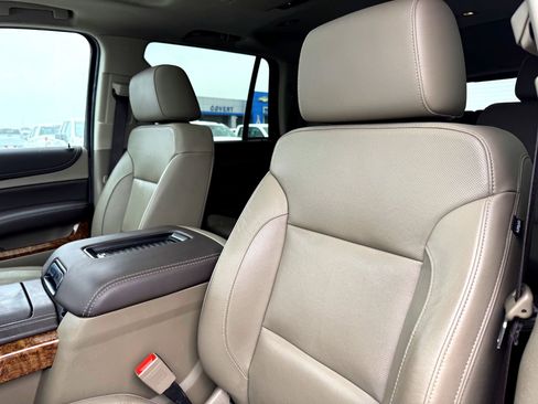 Used 2020 Chevrolet Tahoe Premier image 13