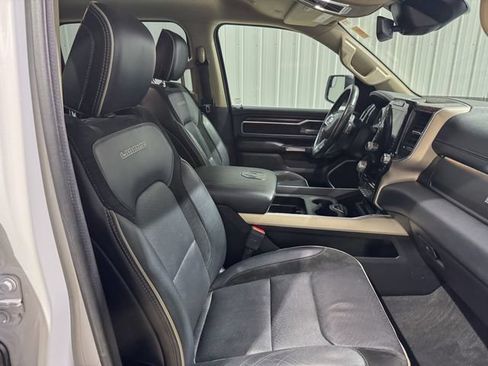 Used 2020 RAM 1500 Laramie AWD/4WD image 24