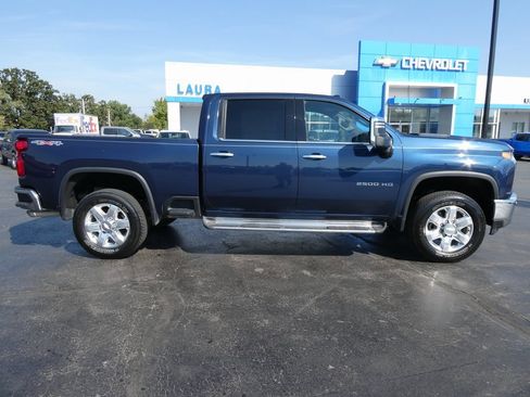 Certified 2020 Chevrolet Silverado 2500 LTZ w/ LTZ Plus Package image 4