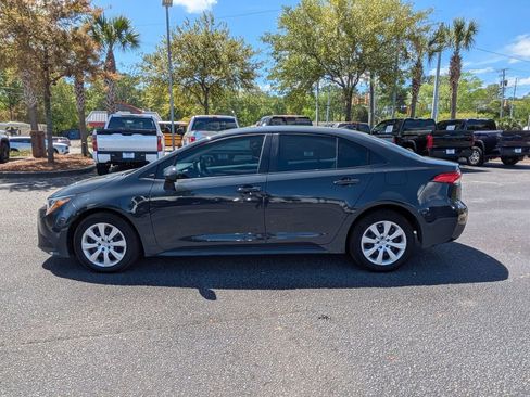 Used 2024 Toyota Corolla LE image 8
