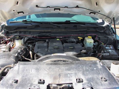 Used 2016 RAM 4500 Tradesman w/ Power Accessory Group image 14