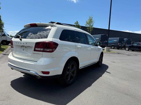 Used 2018 Dodge Journey Crossroad AWD/4WD image 6