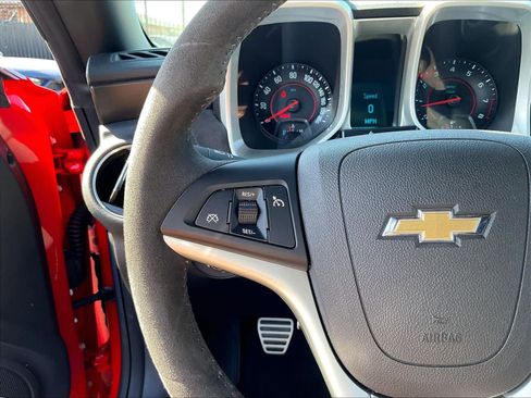 Used 2015 Chevrolet Camaro Z/28 RWD image 20