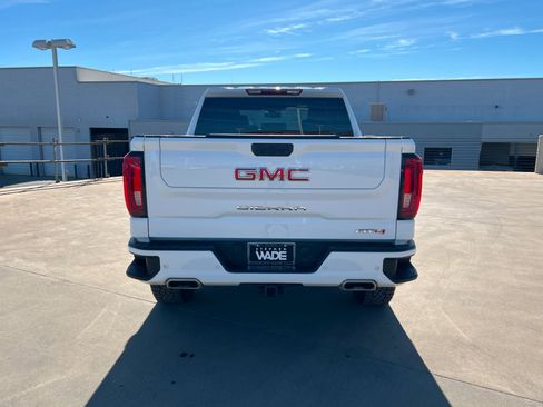 Certified 2025 GMC Sierra 1500 AT4 image 5