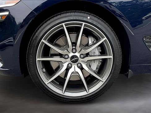 New 2026 Genesis G70 2.5T Prestige image 12