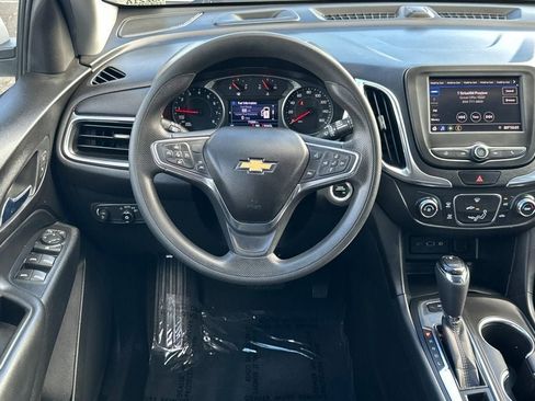 Used 2020 Chevrolet Equinox LT image 11