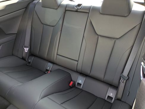 New 2026 BMW 430i Coupe w/ M Sport Package image 15