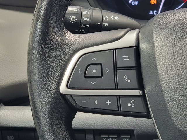 Used 2022 Toyota Sienna XLE FWD image 26