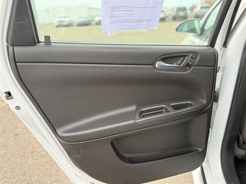 Used 2014 Chevrolet Impala Limited LS image 29