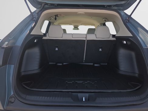 Used 2024 Honda HR-V LX image 10