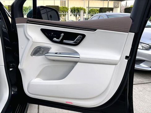 Used 2023 Mercedes-Benz EQE 350+ 4MATIC SUV image 23