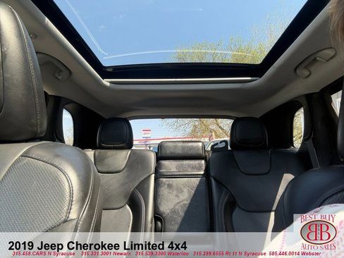 Used 2019 Jeep Cherokee Limited AWD/4WD image 22
