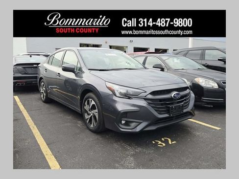 Used 2025 Subaru Legacy Premium AWD/4WD image 1