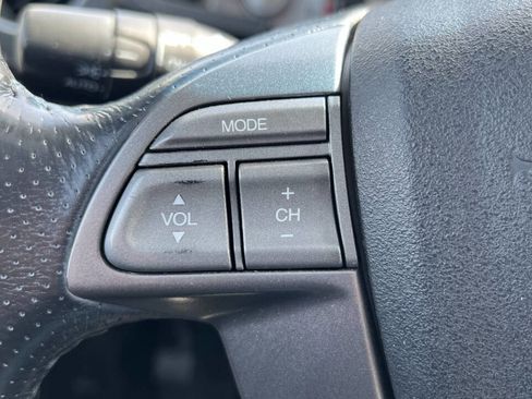 Used 2010 Honda Pilot EX-L image 17