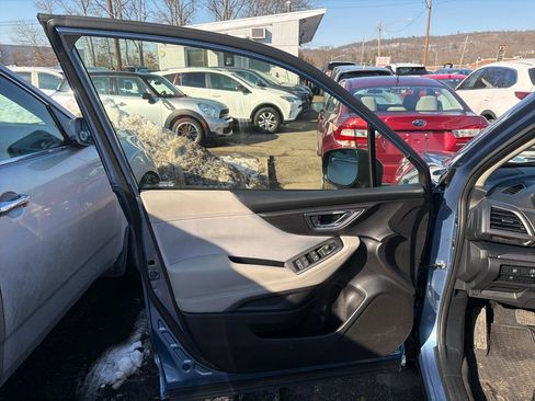 Used 2024 Subaru Forester Premium image 15