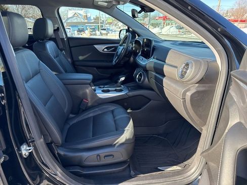 Used 2024 Chevrolet Blazer LT w/ Sound & Technology Package image 9