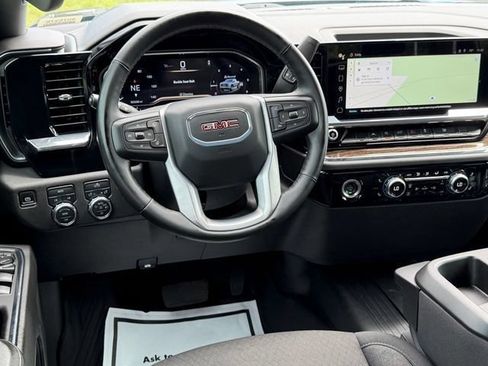 Used 2024 GMC Sierra 1500 Elevation w/ LPO, Elevation Black Package AWD/4WD image 5