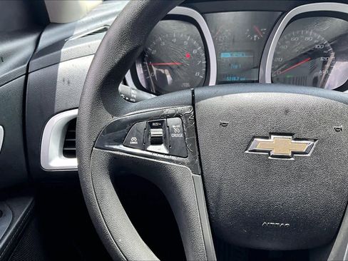 Used 2014 Chevrolet Equinox LS FWD image 24