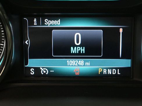 Used 2018 Buick Envision Essence image 25