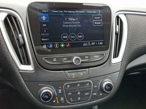 Used 2023 Chevrolet Malibu LT image 16