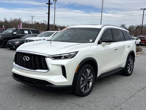 Used 2025 INFINITI QX60 Luxe image 6