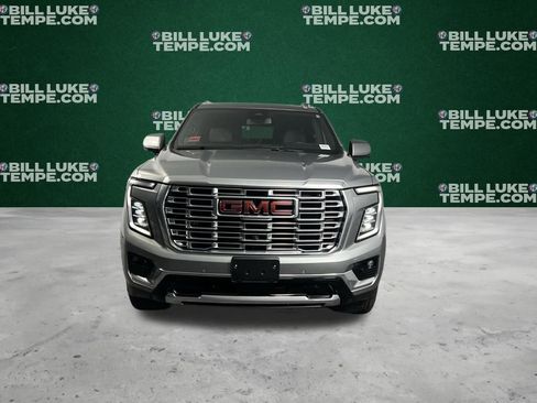Used 2025 GMC Yukon XL Denali image 6