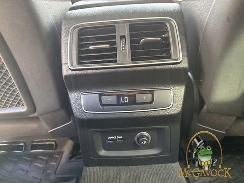 Used 2019 Audi Q5 2.0T Premium Plus w/ Premium Plus Package image 24