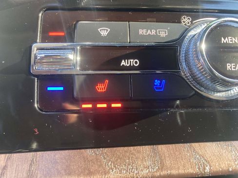 Certified 2022 Lincoln Navigator L Reserve image 26