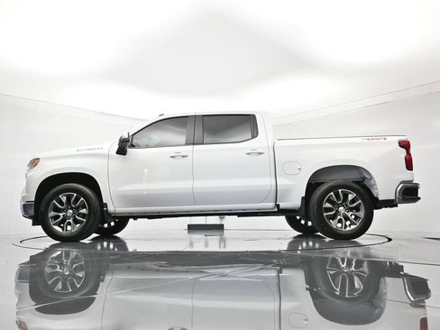 Certified 2023 Chevrolet Silverado 1500 LT AWD/4WD image 42