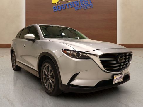 Used 2023 MAZDA CX-9 Touring image 5