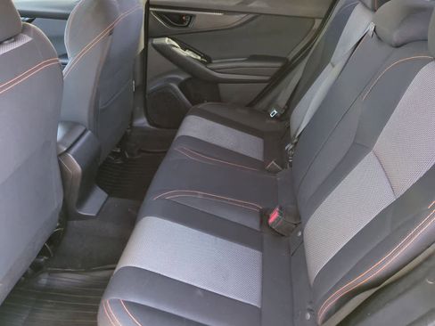 Used 2020 Subaru Crosstrek 2.0i Premium image 19