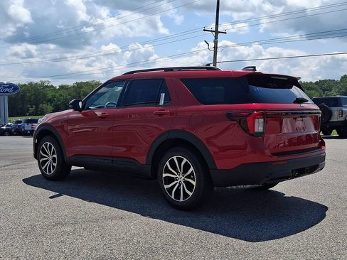 New 2026 Ford Explorer ST-Line AWD/4WD image 3
