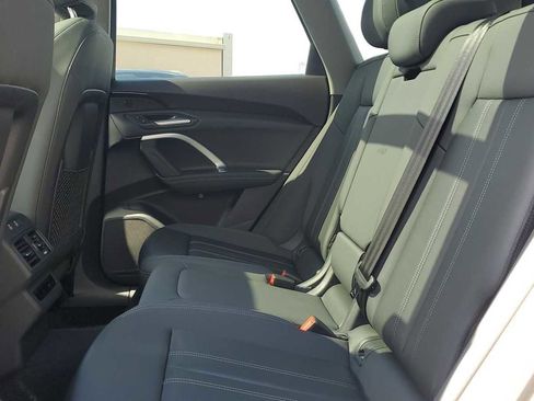 Certified 2025 Audi Q5 Premium w/ Convenience Package image 20