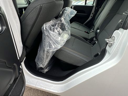 New 2026 Jeep Gladiator Sport image 19