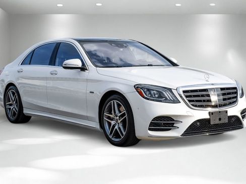 Used 2019 Mercedes-Benz S 560e w/ AMG Line Exterior image 9