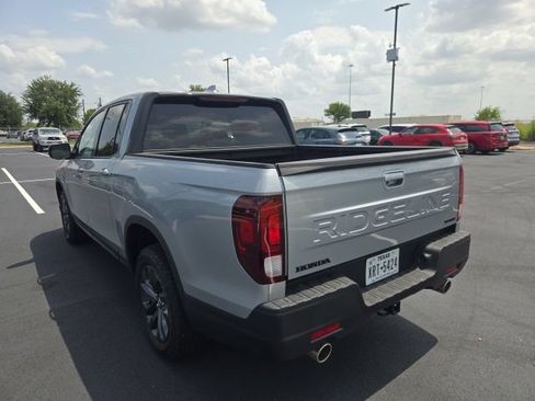 Used 2026 Honda Ridgeline Sport image 7