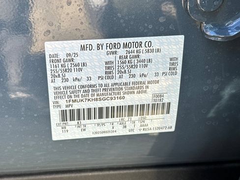 New 2025 Ford Explorer ST-Line RWD image 28