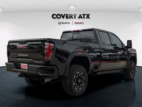Certified 2025 GMC Sierra 2500 AT4X image 7