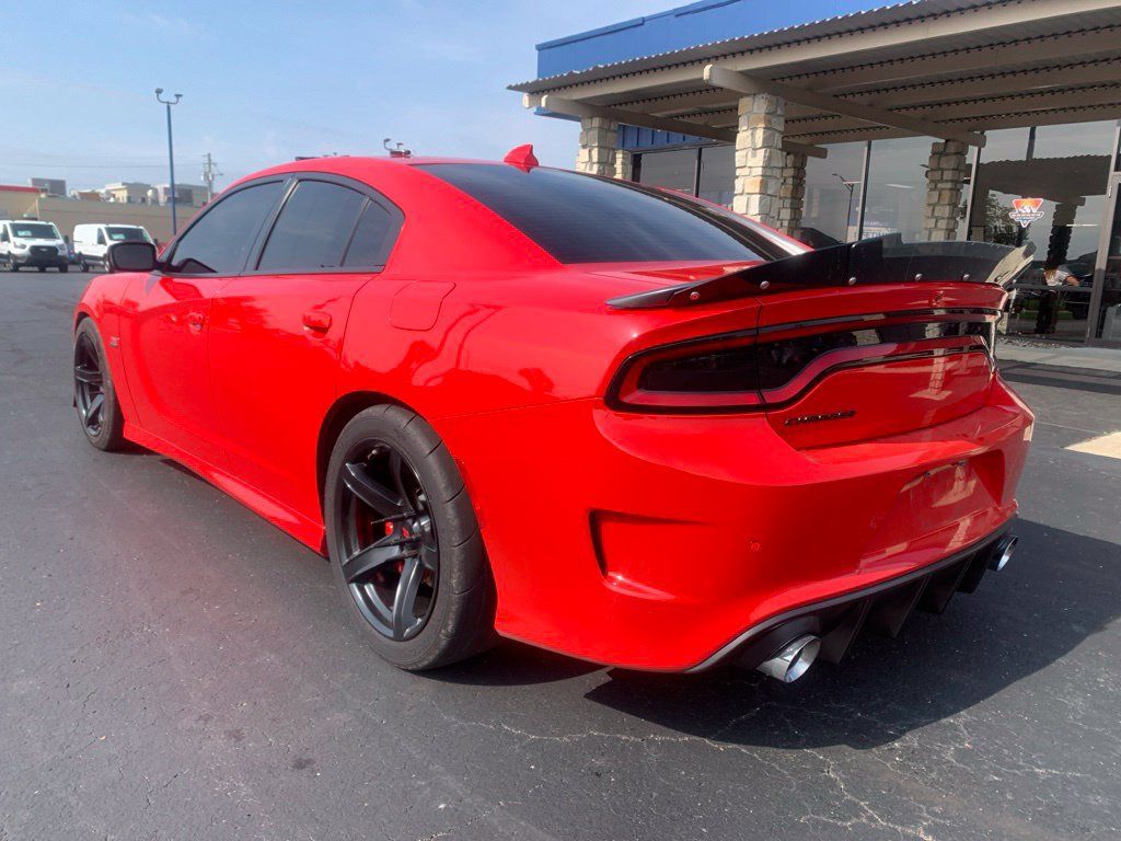 Used 2016 Dodge Charger R/T Scat Pack w/ Technology Group RWD image 6