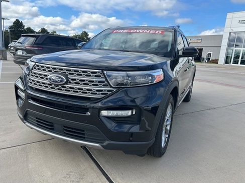 Used 2023 Ford Explorer Limited w/ Equipment Group 301A image 3