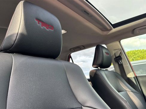 Certified 2024 Toyota 4Runner TRD Off-Road Premium image 16