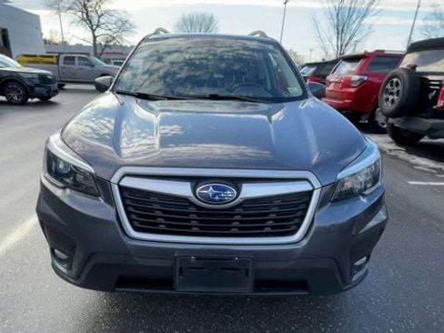 Used 2021 Subaru Forester Premium image 7