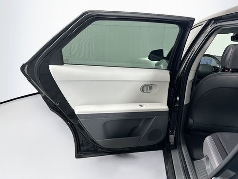 Used 2024 Hyundai Ioniq 5 SEL image 27