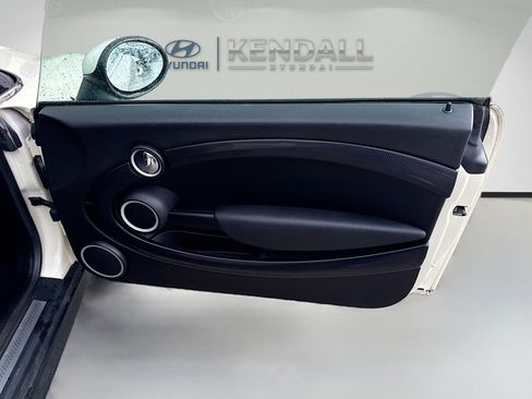 Used 2014 MINI Cooper S FWD image 27