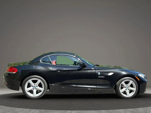 Used 2009 BMW Z4 sDrive30i RWD image 4