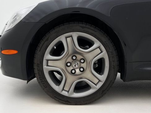 Used 2006 Lexus SC 430 Convertible RWD image 28