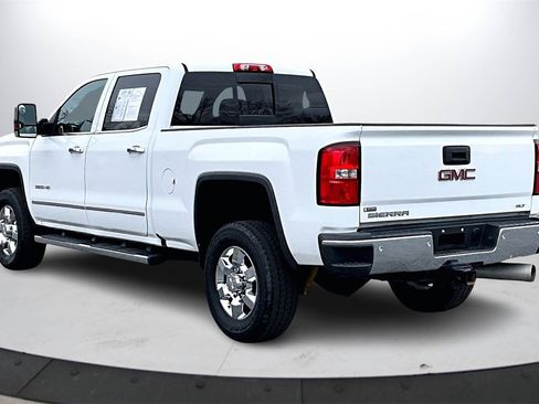 Used 2019 GMC Sierra 3500 SLT w/ Duramax Plus Package image 6
