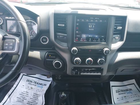 Used 2021 RAM 2500 Tradesman w/ Chrome Appearance Group AWD/4WD image 17