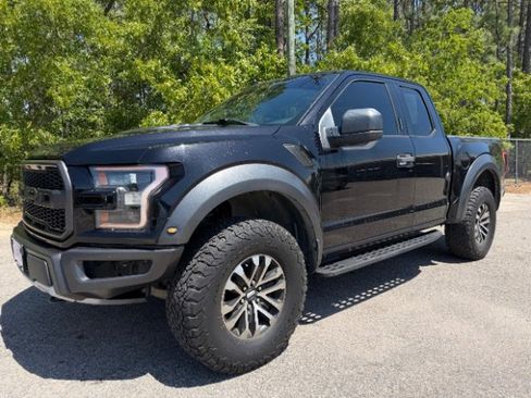 Used 2019 Ford F150 Raptor image 6