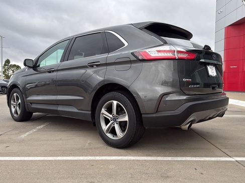 Used 2020 Ford Edge SEL w/ Convenience Package image 11